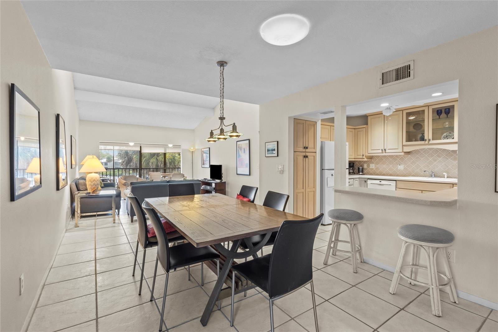 Image 4 of 39 For 1633 Boathouse Circle 232