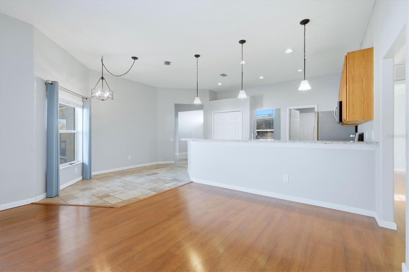 Image 17 of 53 For 4324 Windmill Pointe Dr