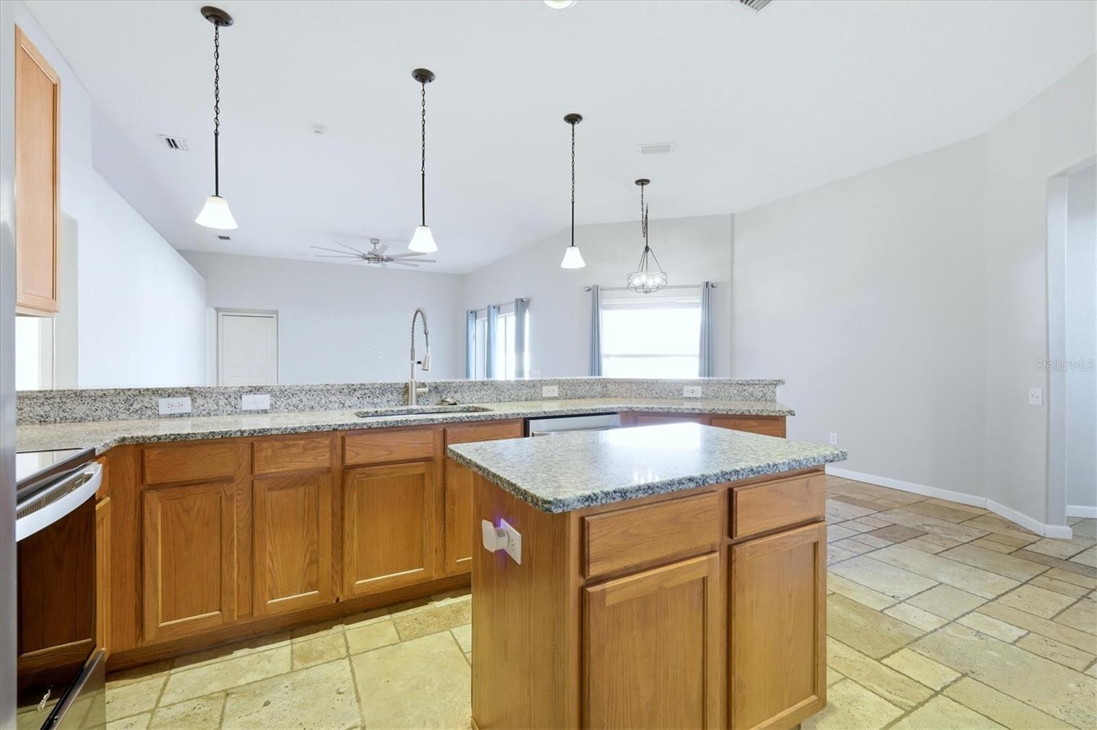 Image 20 of 53 For 4324 Windmill Pointe Dr