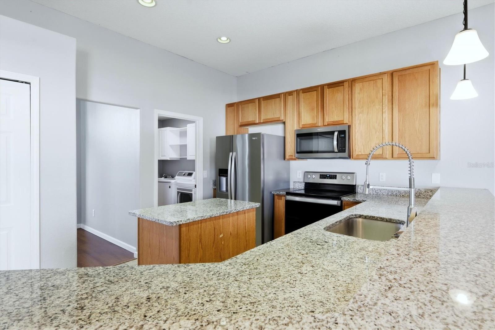 Image 22 of 53 For 4324 Windmill Pointe Dr