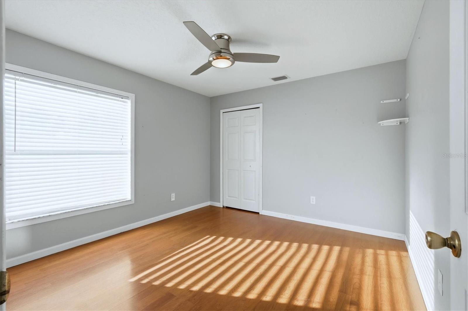 Image 26 of 53 For 4324 Windmill Pointe Dr