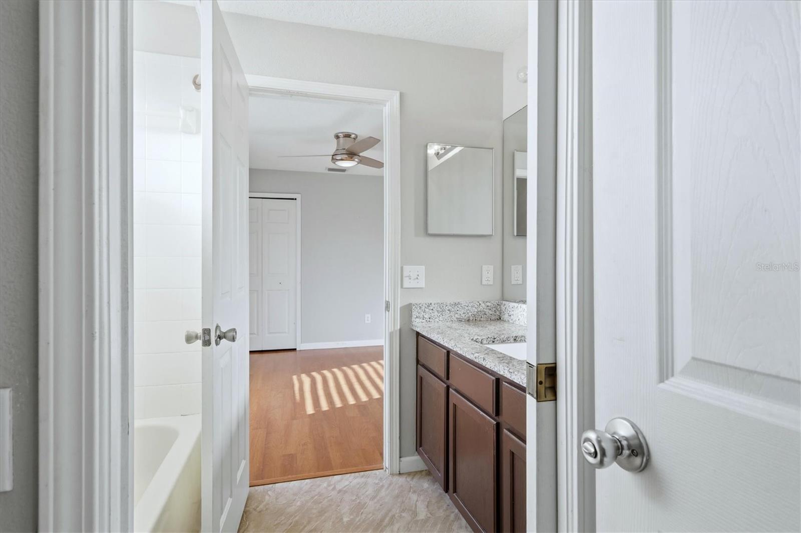 Image 29 of 53 For 4324 Windmill Pointe Dr