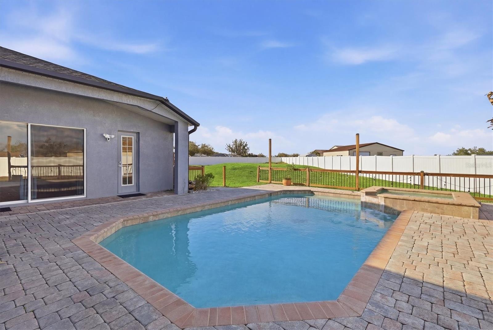 Image 45 of 53 For 4324 Windmill Pointe Dr