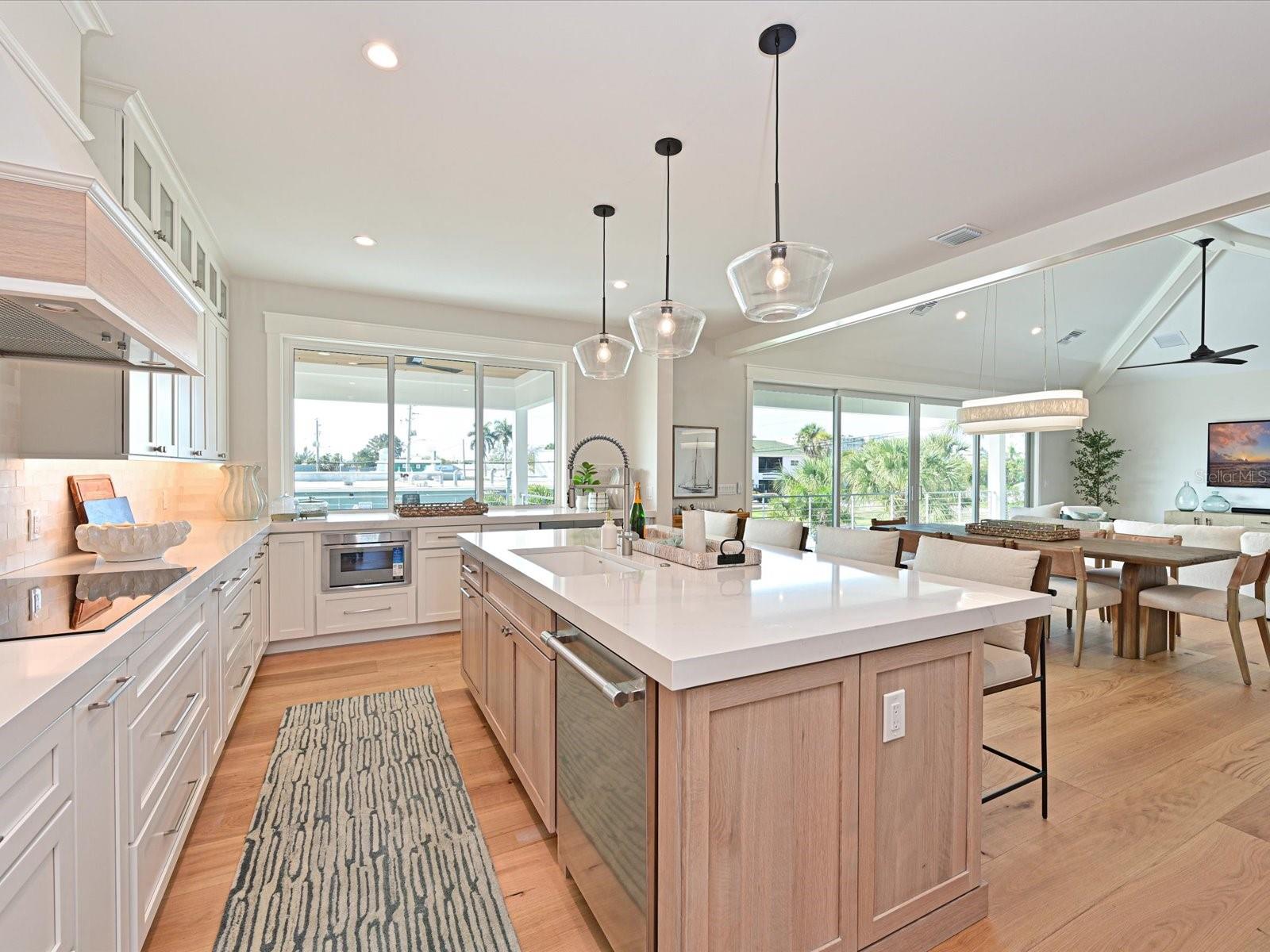 Image 12 of 65 For 303 55th Street