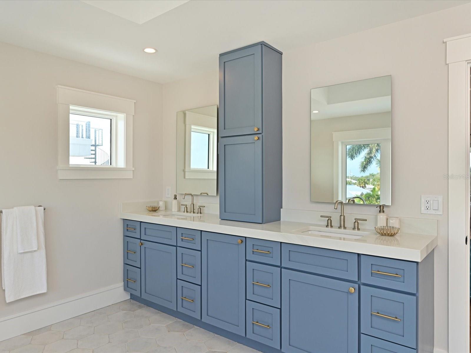 Image 29 of 65 For 303 55th Street