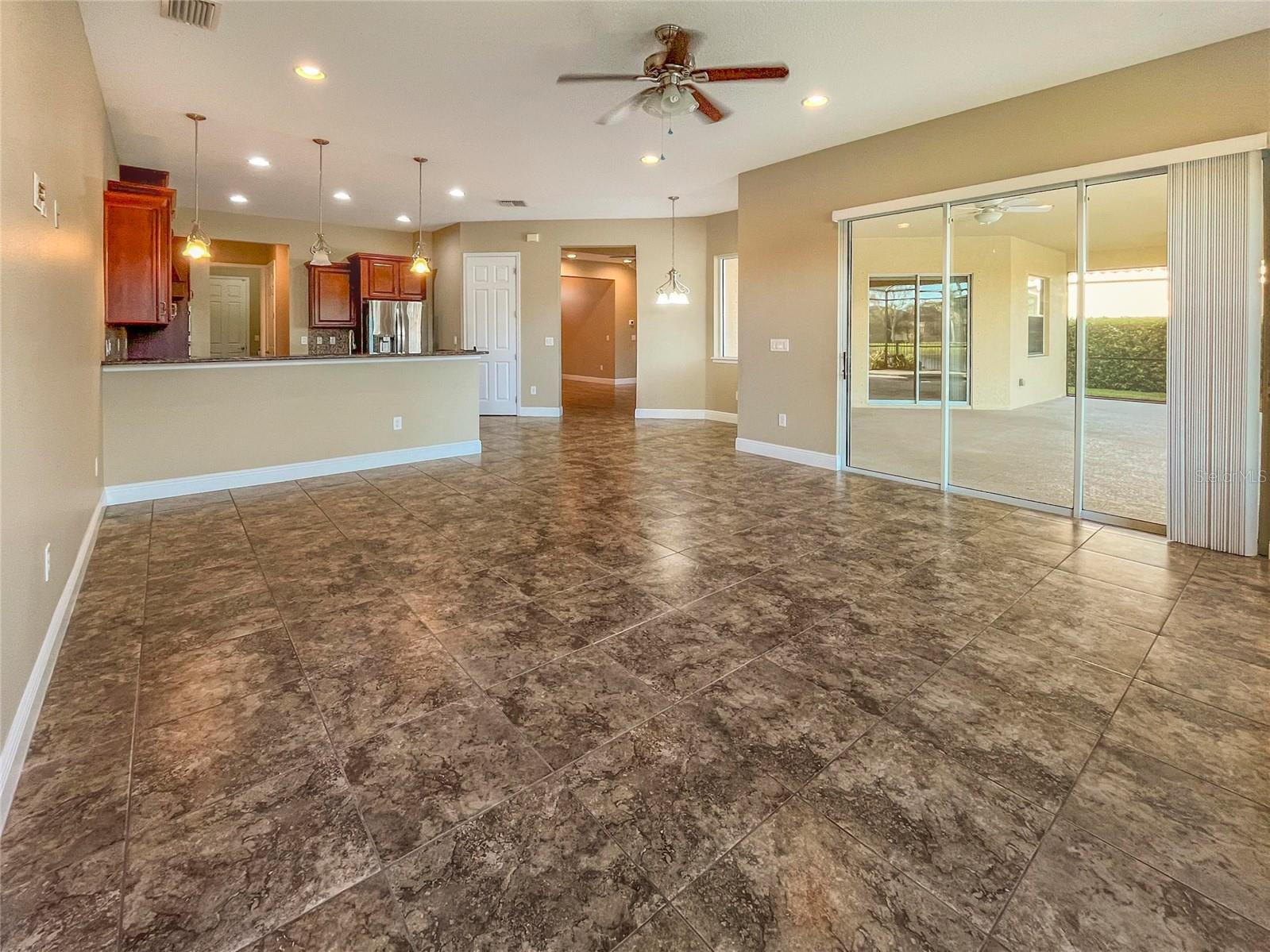 Image 7 of 32 For 6621 Horned Owl Place