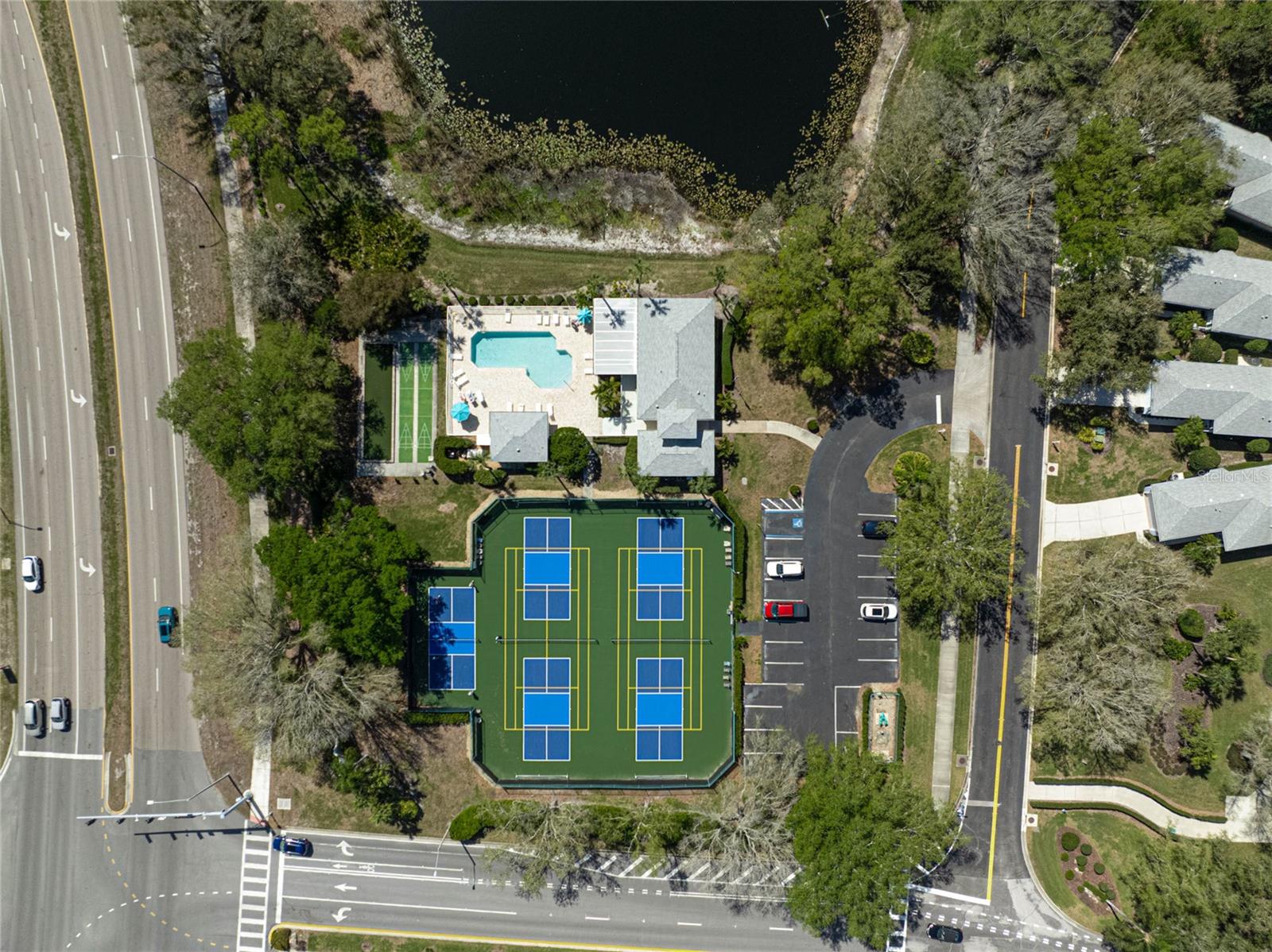 Image 41 of 48 For 414 Laurel Lake Drive 204