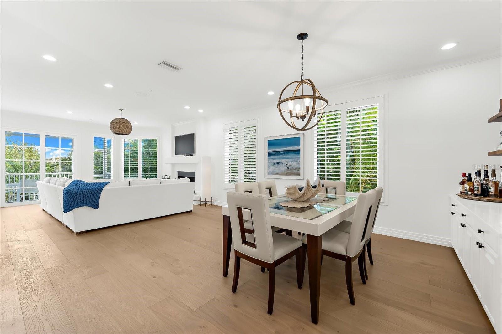 Image 21 of 96 For 3941 Hamilton Club Circle 9