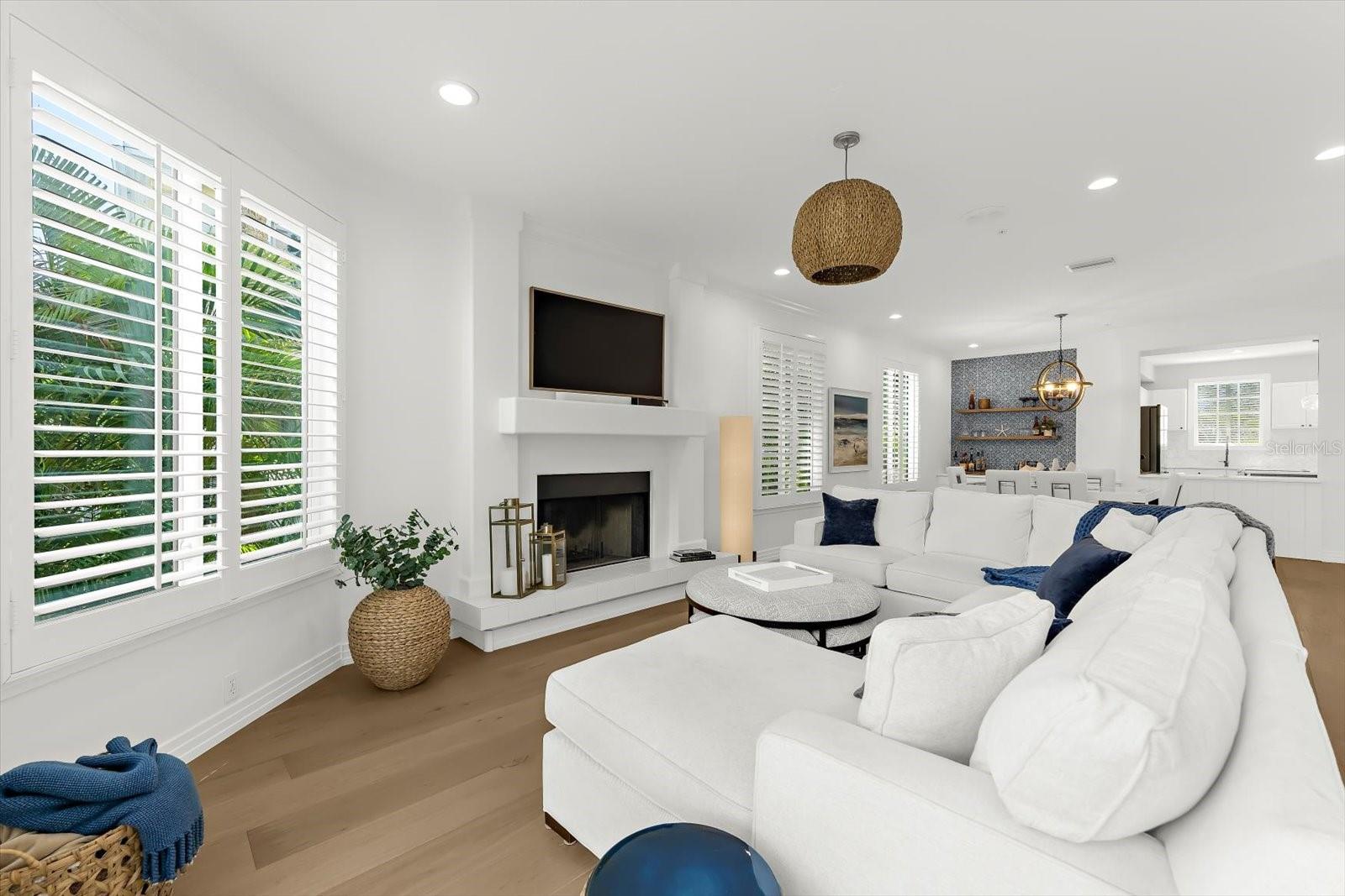 Image 31 of 96 For 3941 Hamilton Club Circle 9