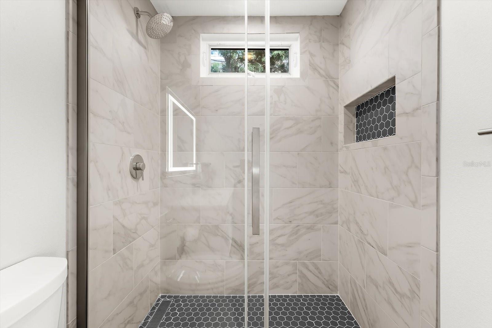 Image 34 of 96 For 3941 Hamilton Club Circle 9