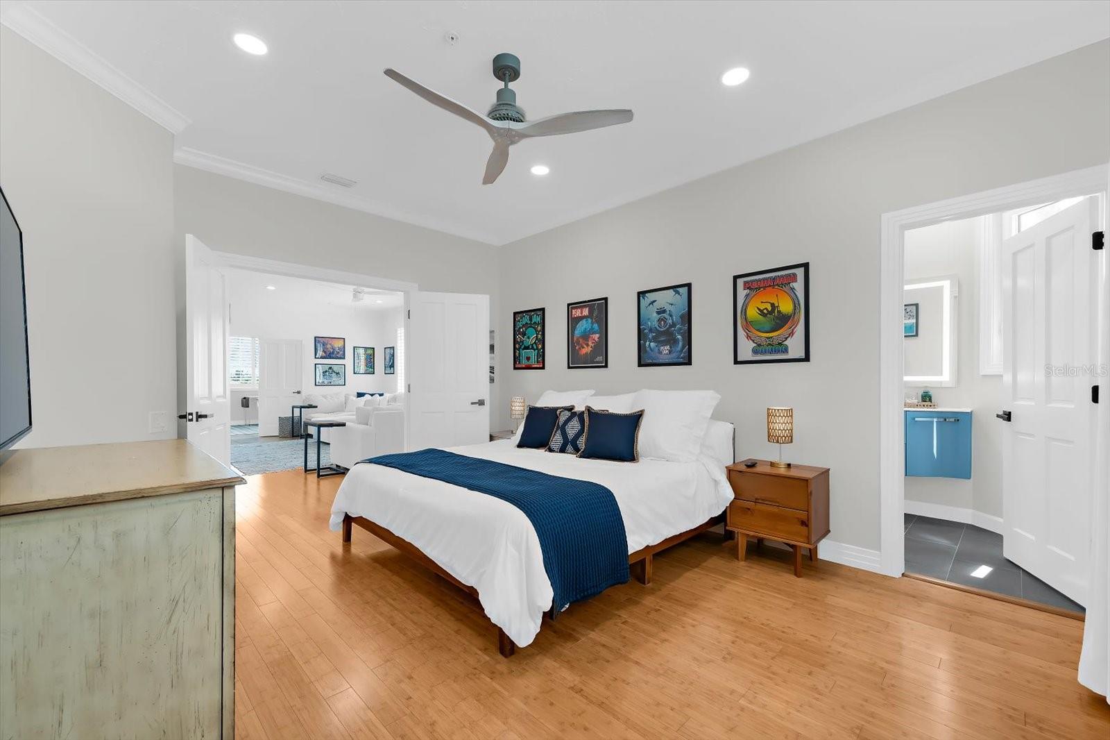 Image 46 of 96 For 3941 Hamilton Club Circle 9