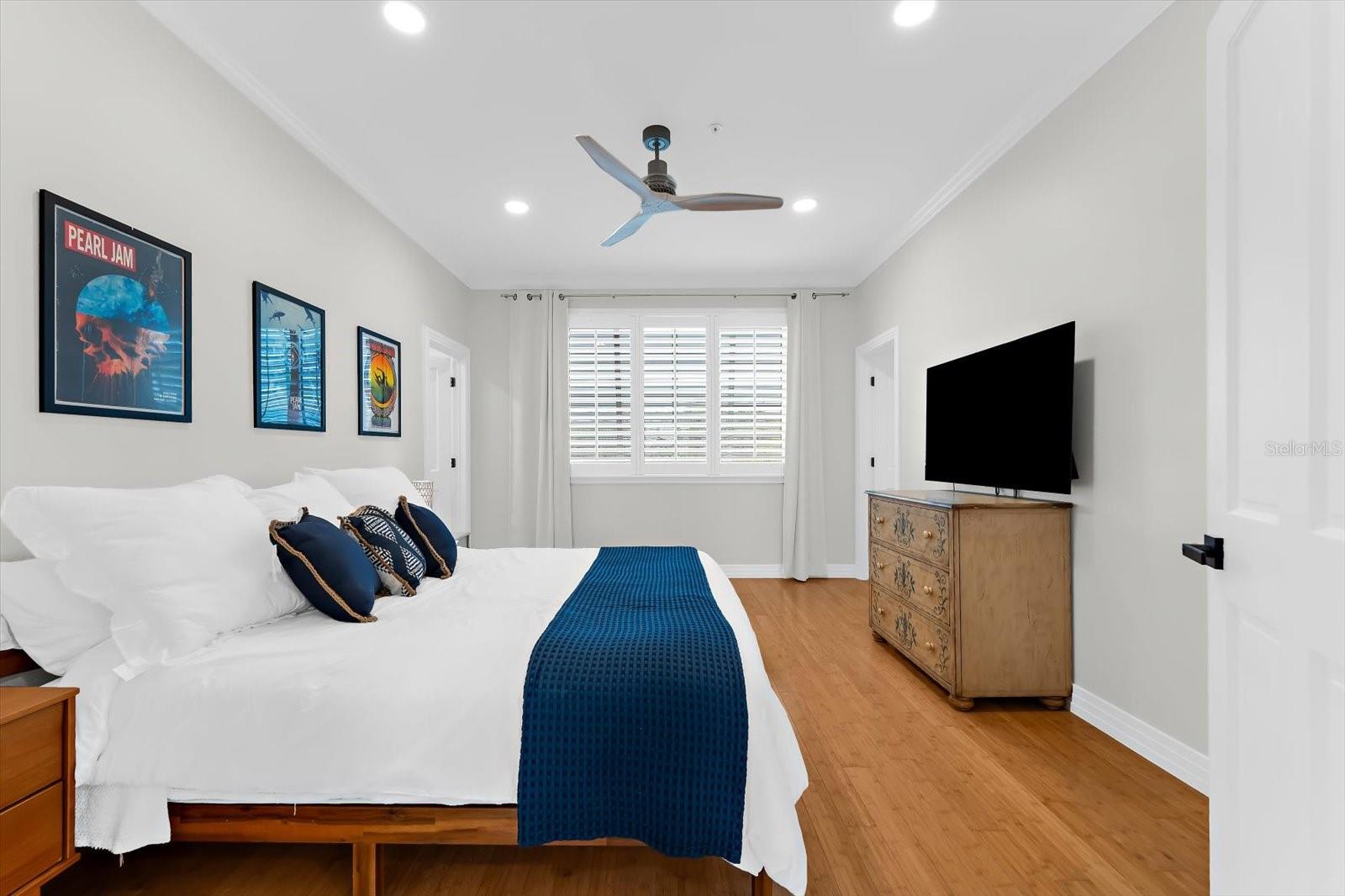 Image 47 of 96 For 3941 Hamilton Club Circle 9