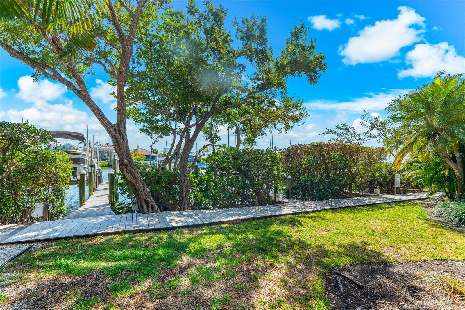 Image 74 of 96 For 3941 Hamilton Club Circle 9