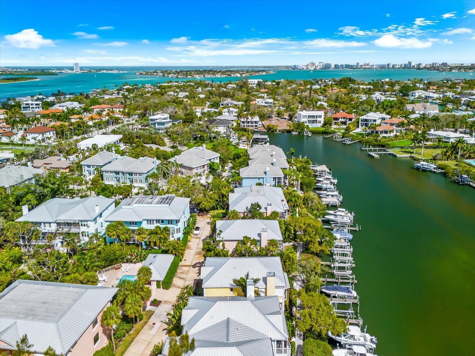 Image 85 of 96 For 3941 Hamilton Club Circle 9