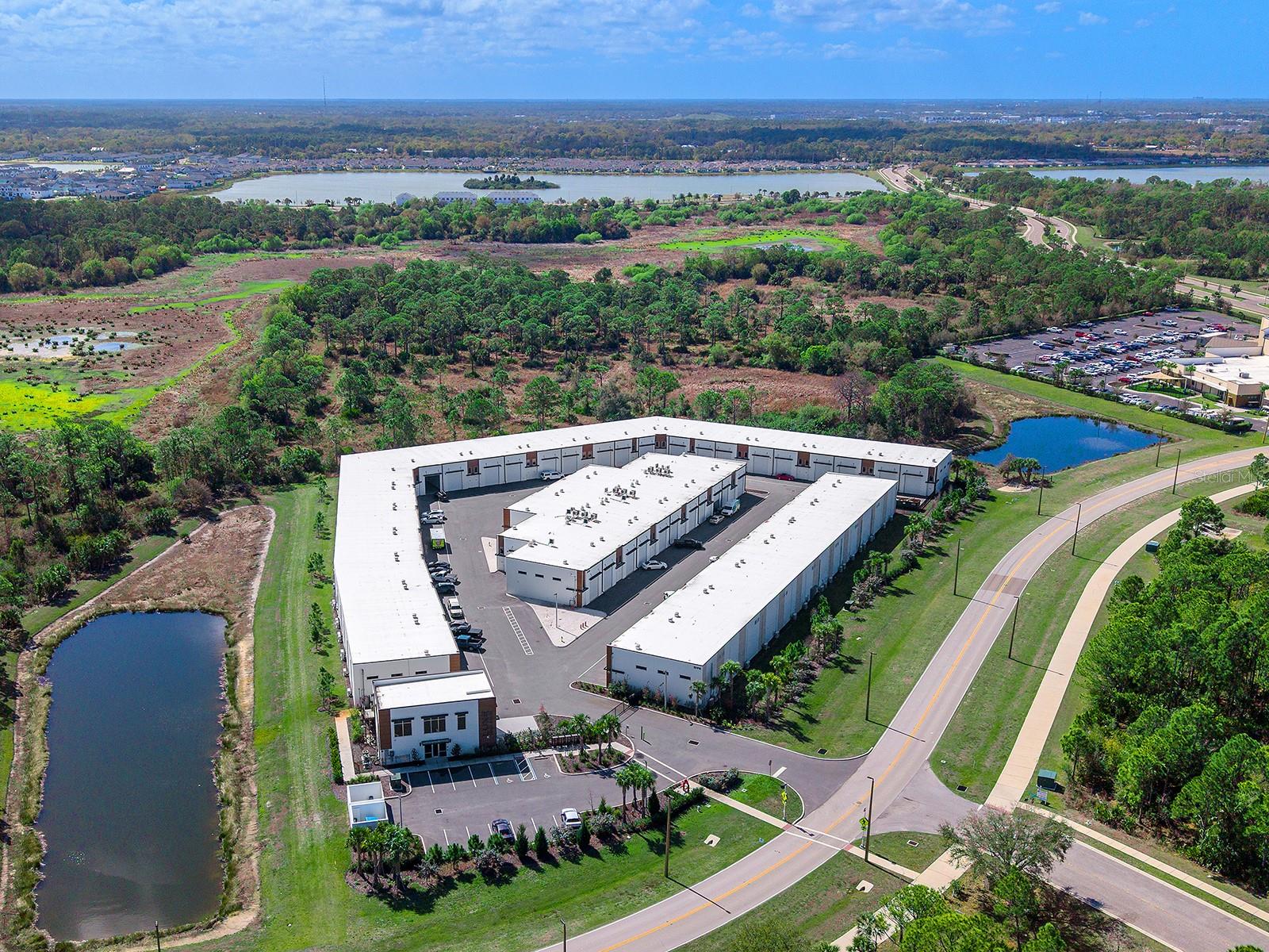 Image 23 of 53 For 5421 Communications Parkway 58