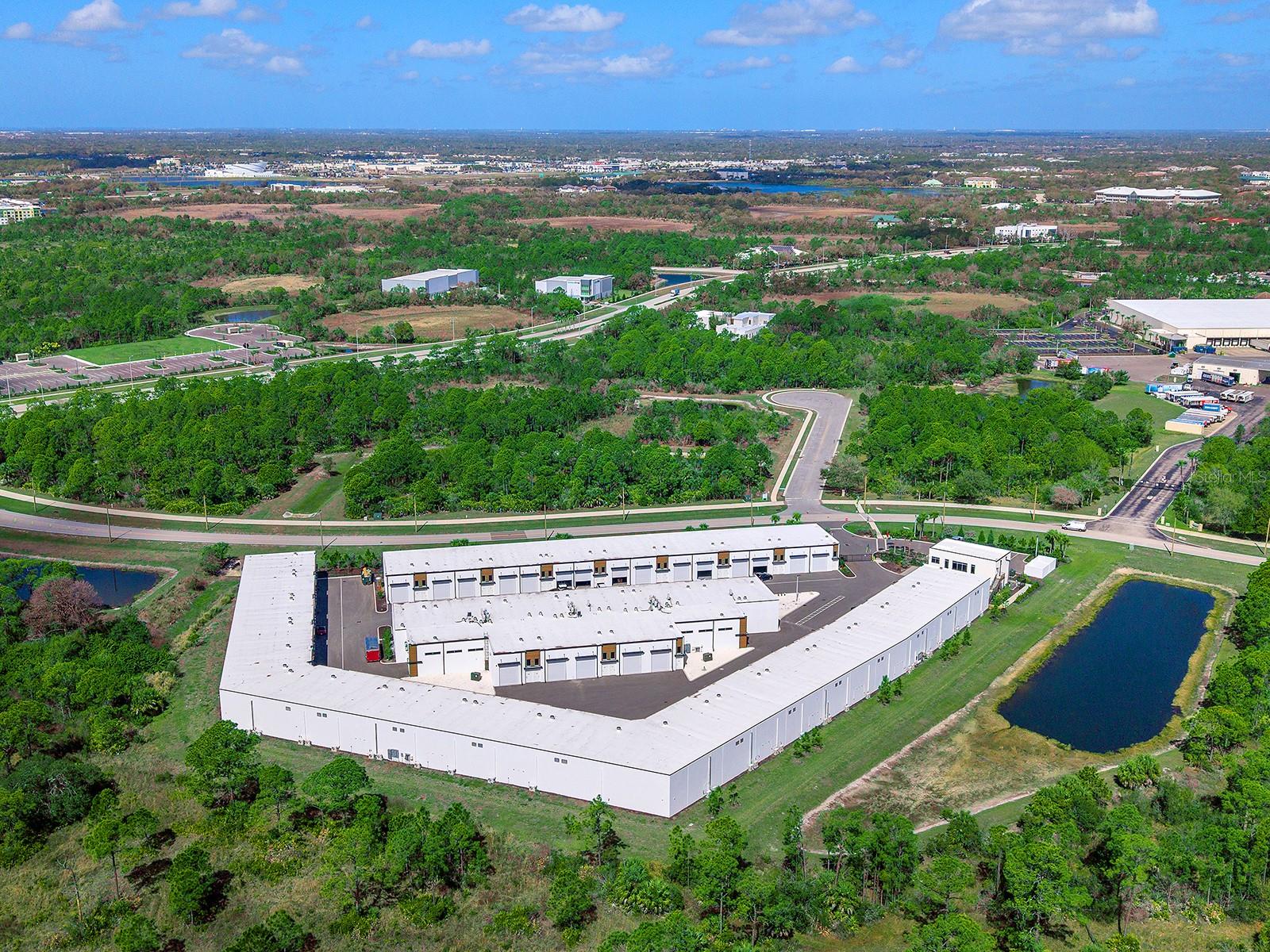 Image 25 of 53 For 5421 Communications Parkway 58