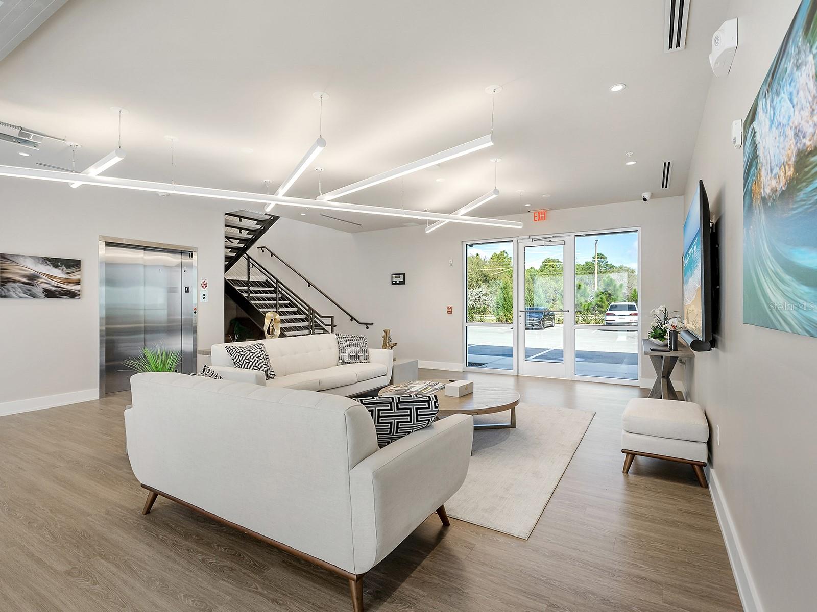 Image 31 of 53 For 5421 Communications Parkway 58