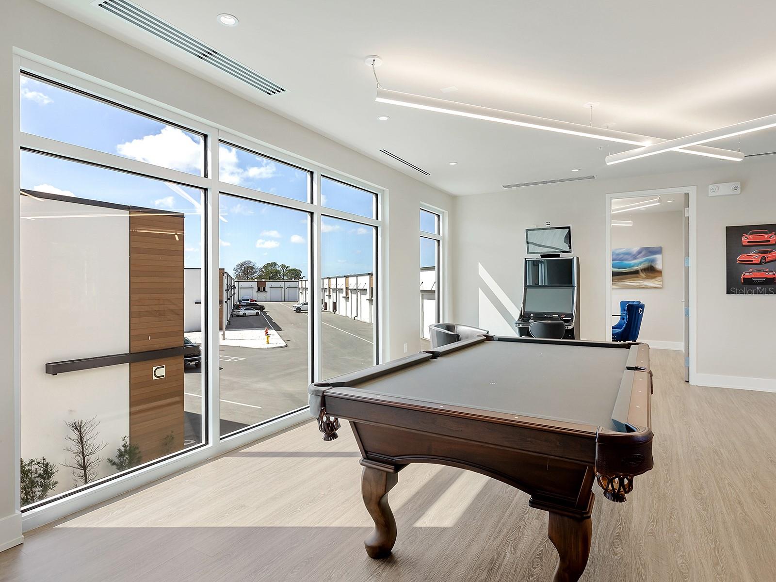 Image 43 of 53 For 5421 Communications Parkway 58