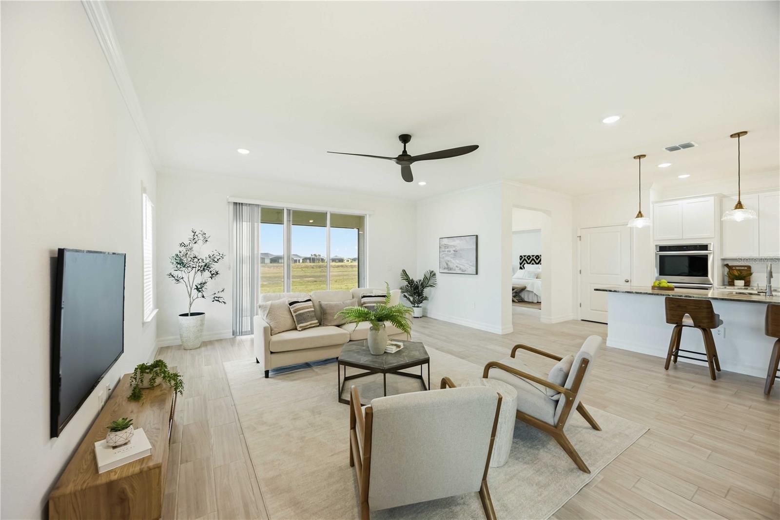 Image 4 of 23 For 25485 Calusa Drive