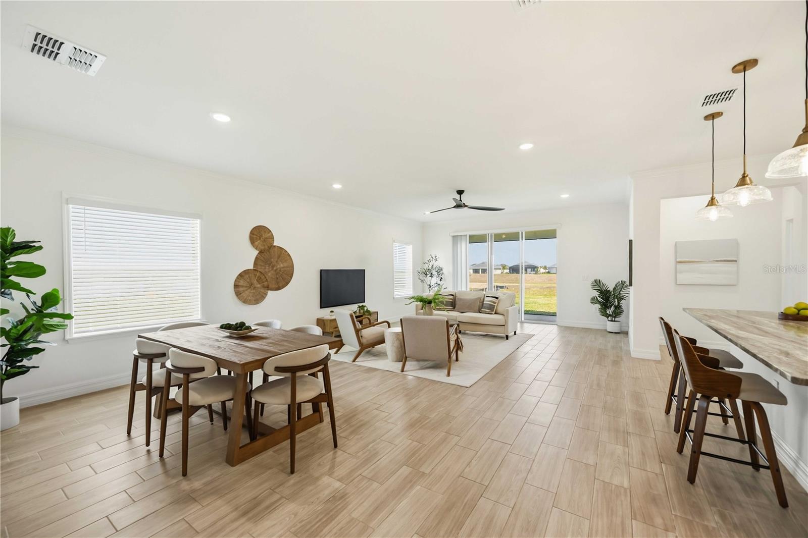 Image 5 of 23 For 25485 Calusa Drive