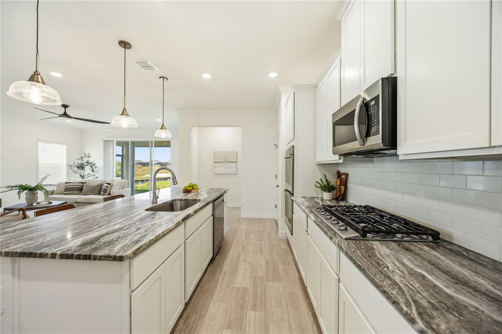 Image 6 of 23 For 25485 Calusa Drive