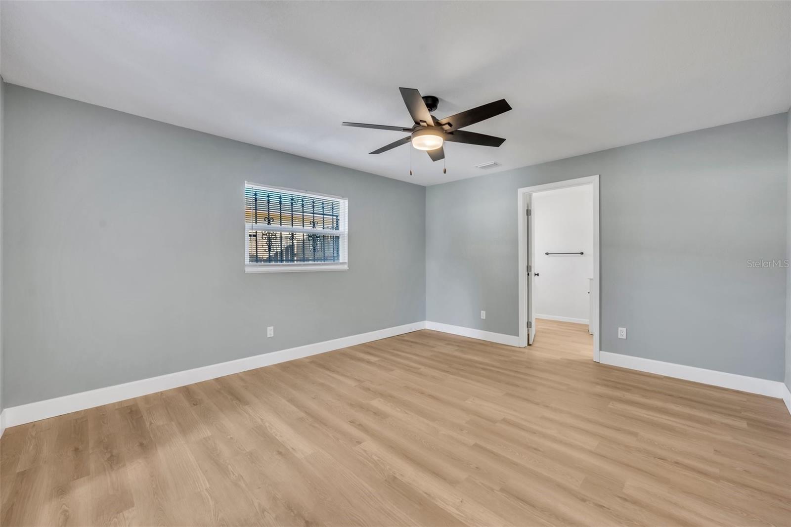 Image 21 of 34 For 2216 Cherbourg Court