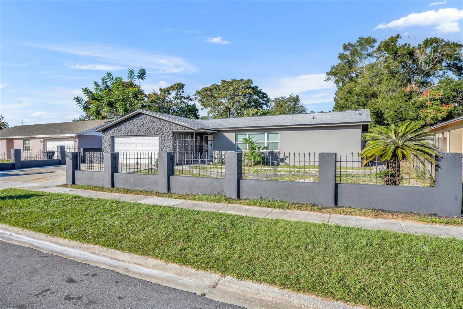 Image 3 of 34 For 2216 Cherbourg Court