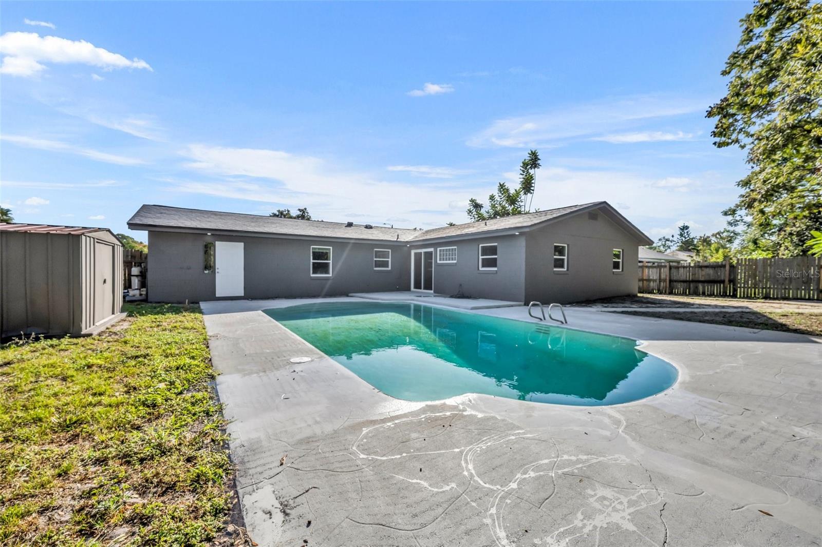 Image 31 of 34 For 2216 Cherbourg Court