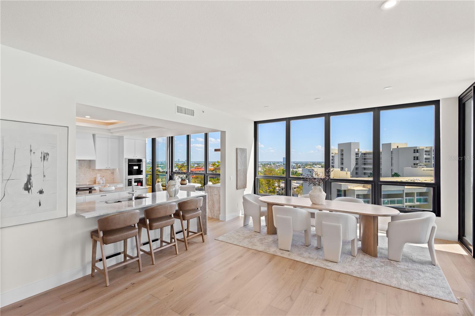 Image 12 of 75 For 415 L Ambiance Drive A701