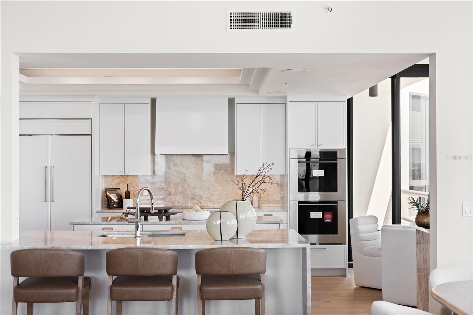 Image 15 of 75 For 415 L Ambiance Drive A701