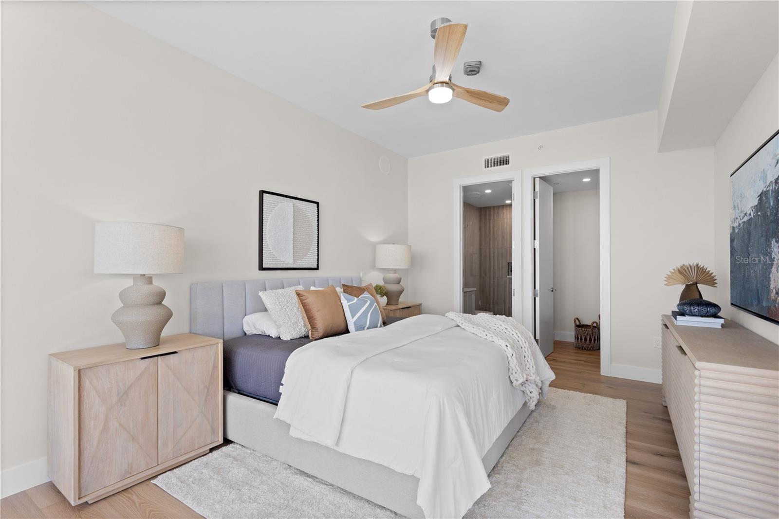 Image 43 of 75 For 415 L Ambiance Drive A701