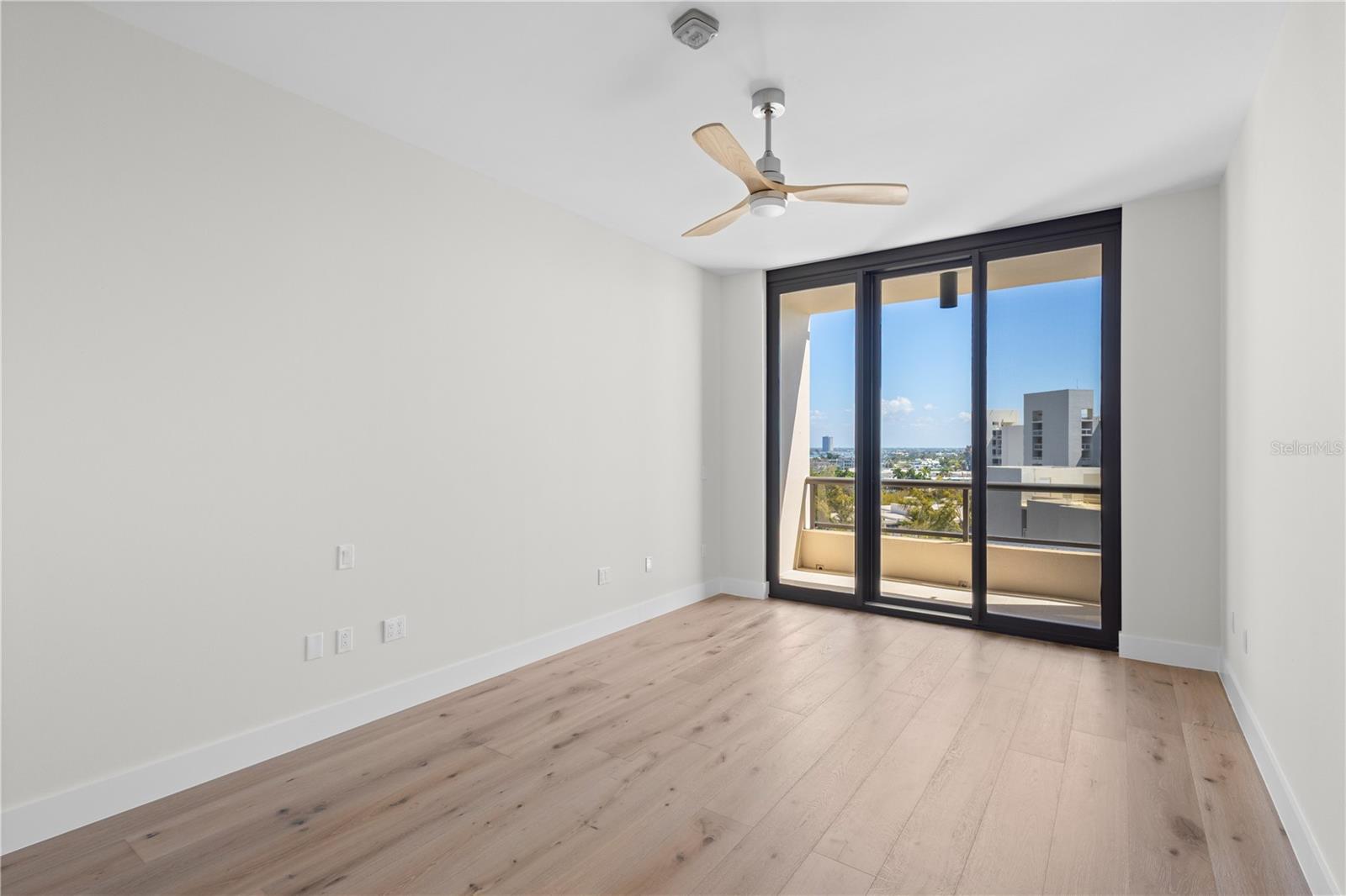 Image 45 of 75 For 415 L Ambiance Drive A701