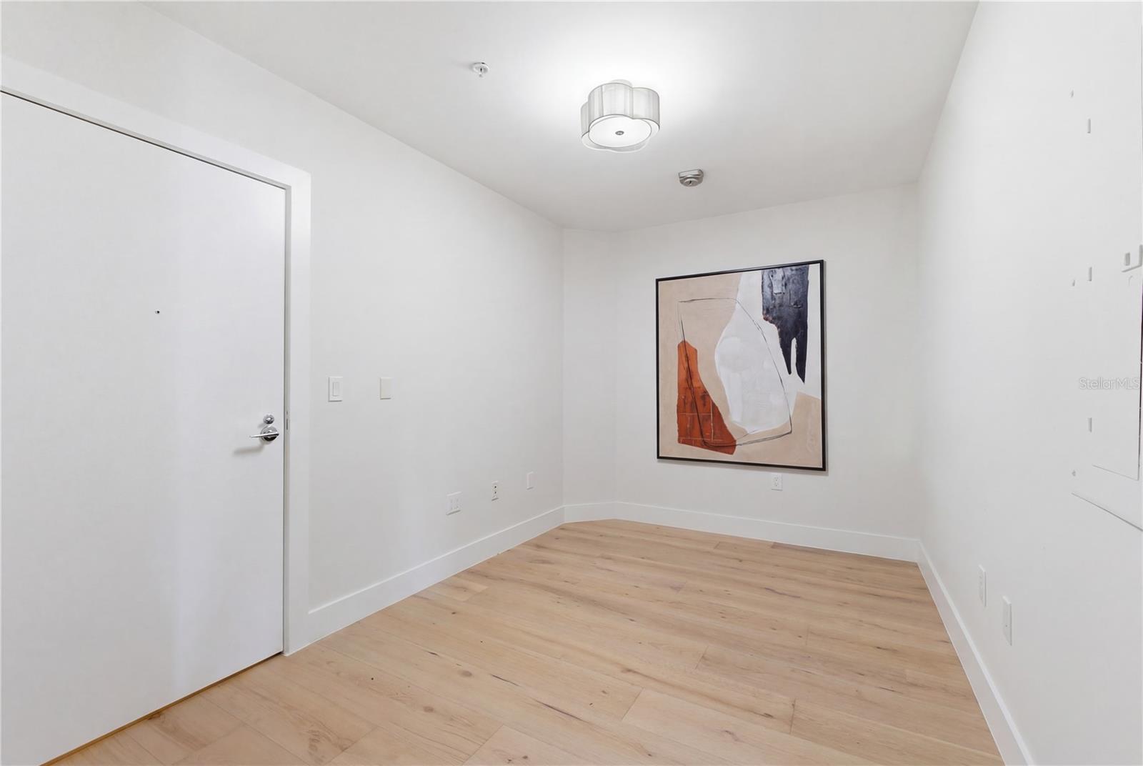 Image 51 of 75 For 415 L Ambiance Drive A701