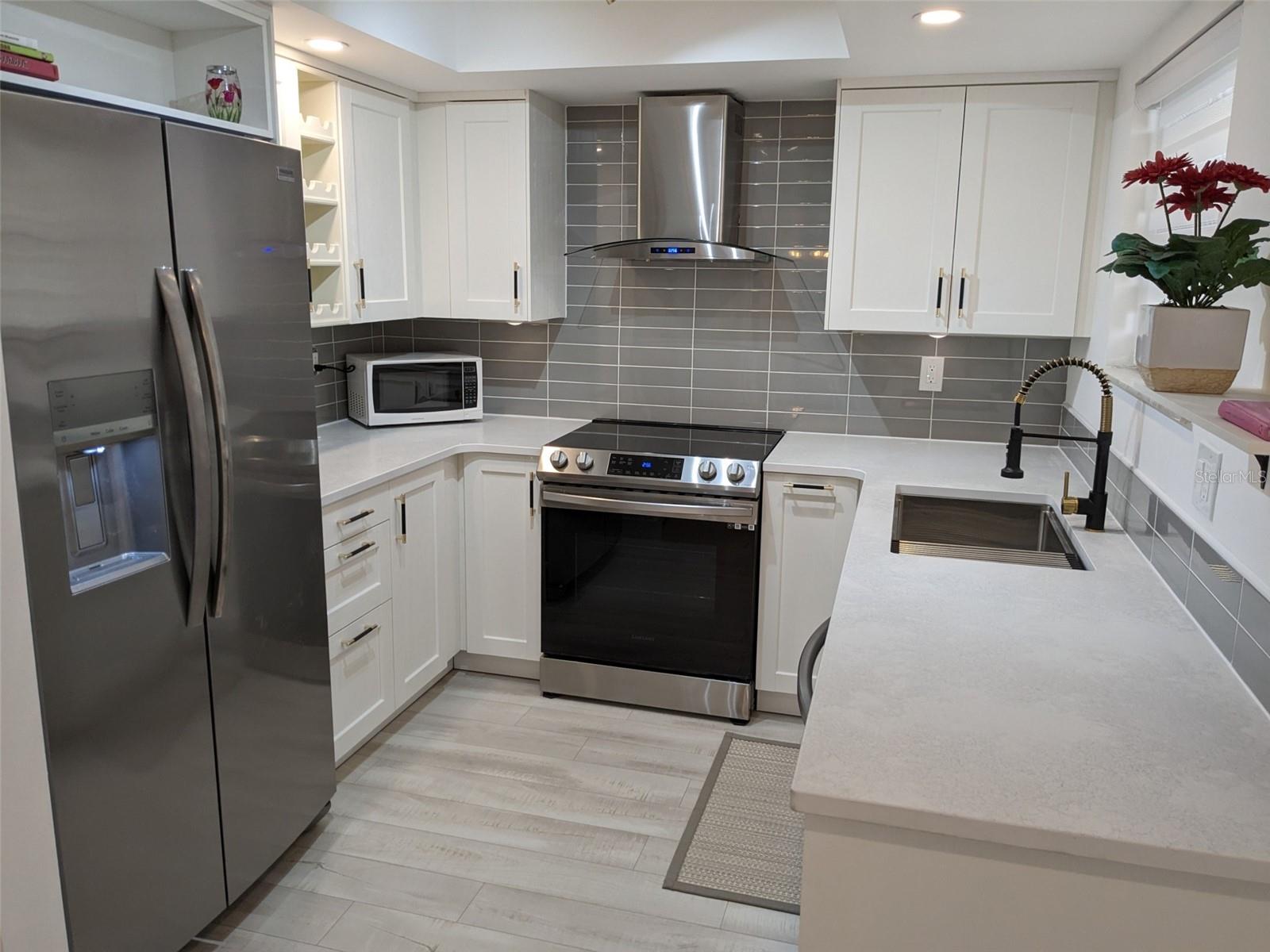 Image 3 of 16 For 1414 58th Street W