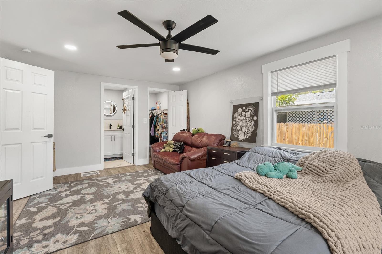 Image 17 of 30 For 5135 Old Bradenton Road