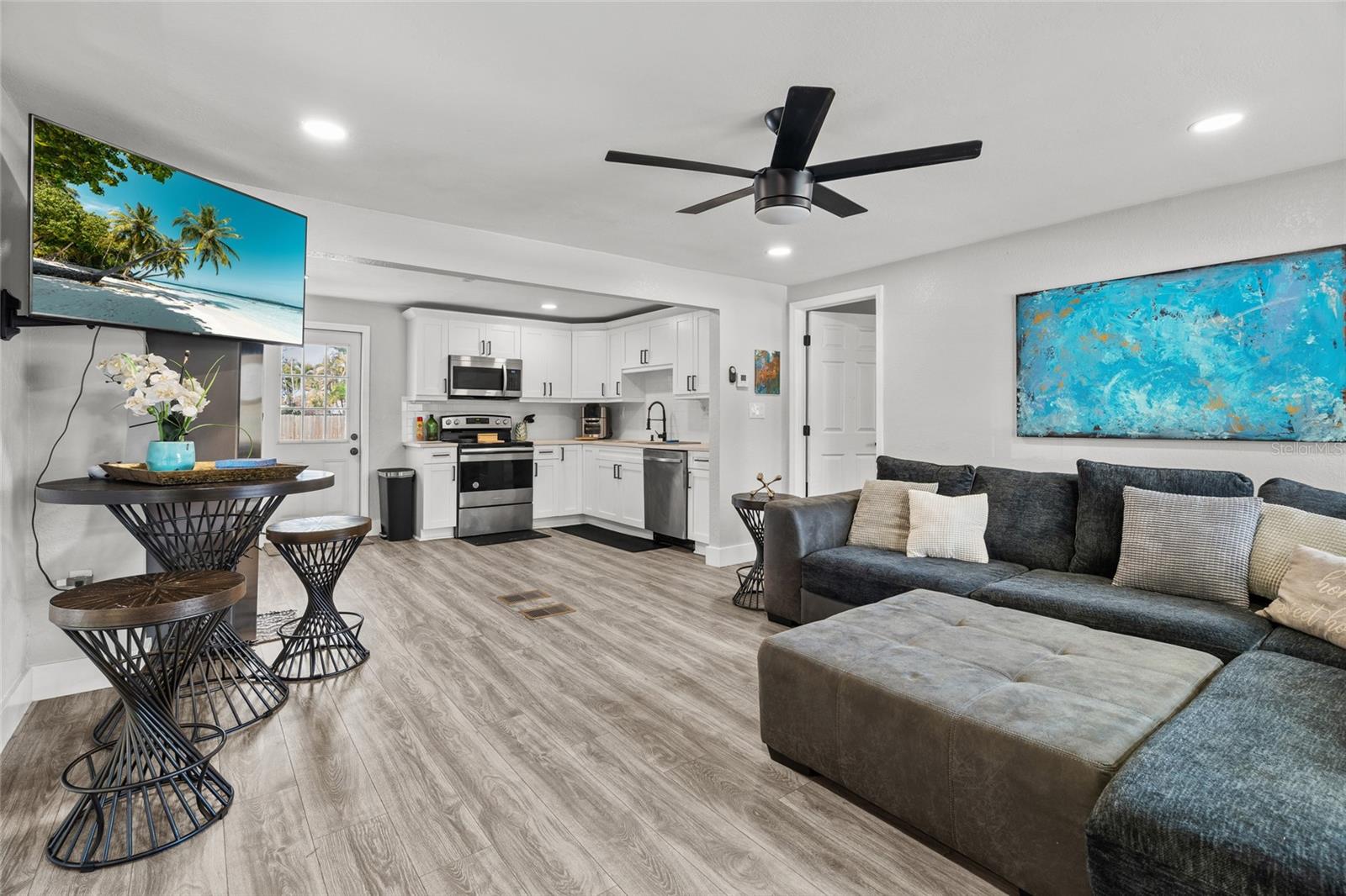 Image 7 of 30 For 5135 Old Bradenton Road