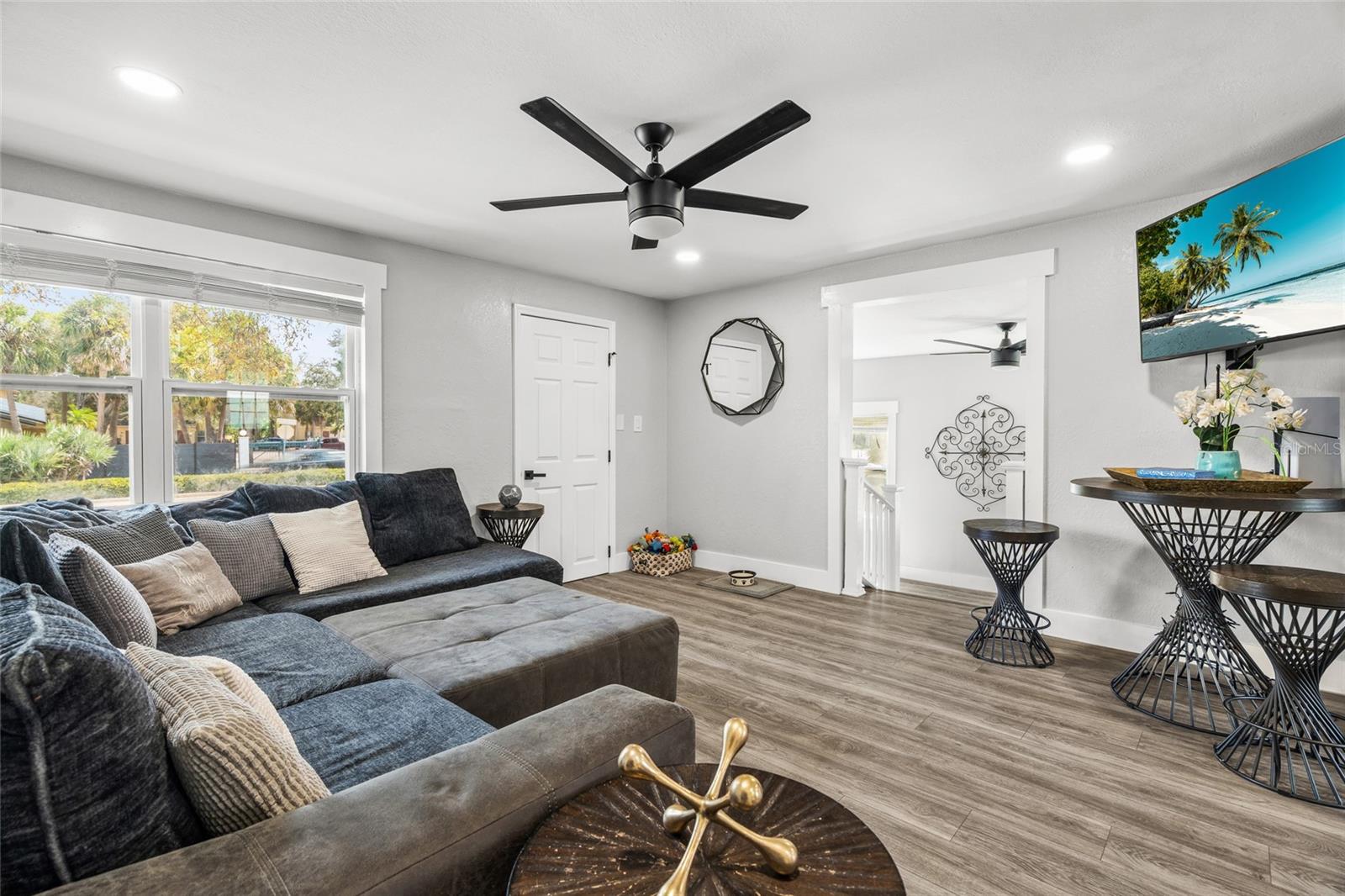 Image 9 of 30 For 5135 Old Bradenton Road