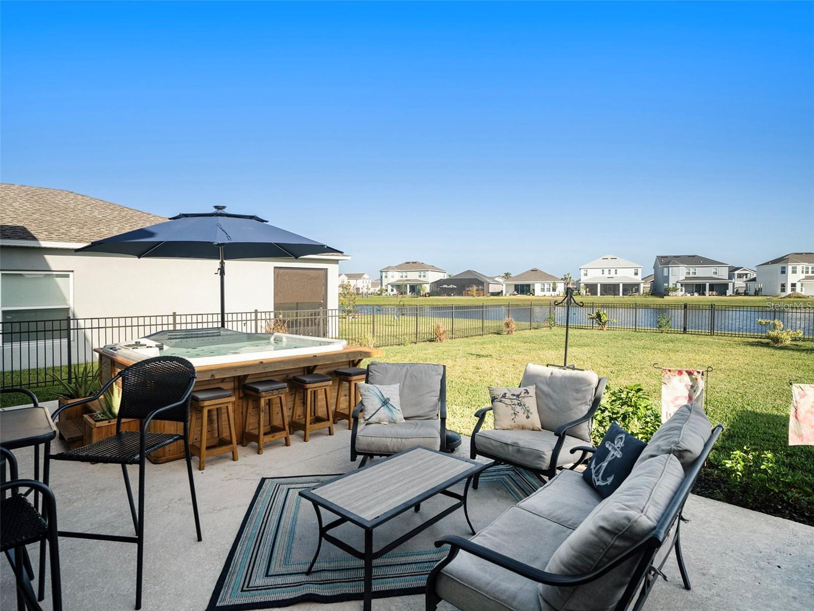 Image 17 of 27 For 5912 Laurelcrest Glen