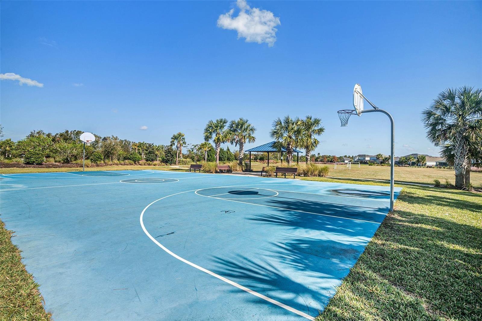 Image 24 of 27 For 5912 Laurelcrest Glen