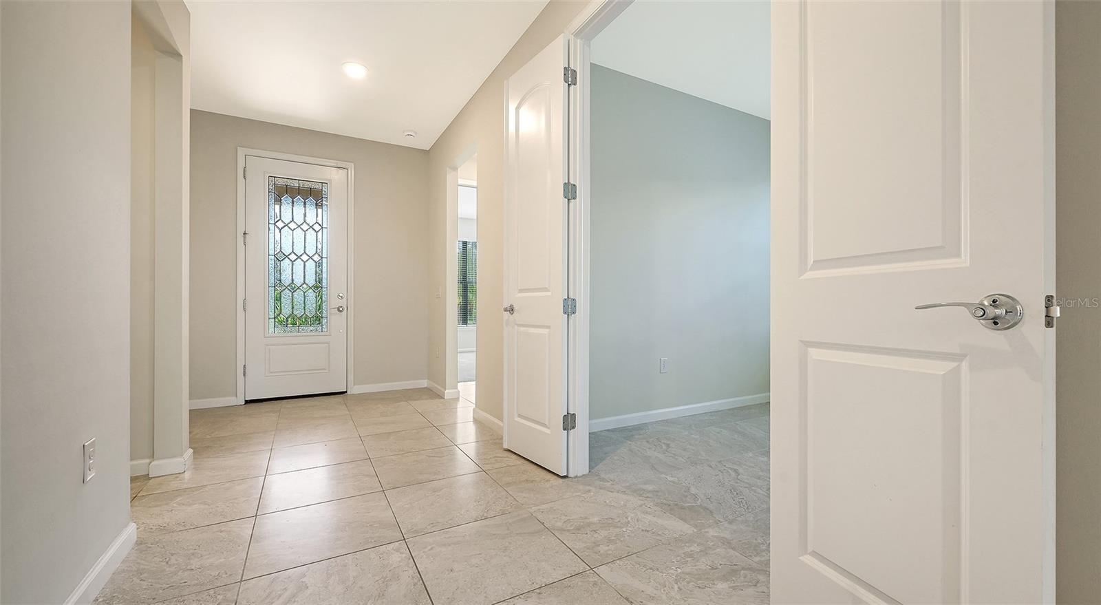 Image 4 of 63 For 5824 Willow Marsh Court