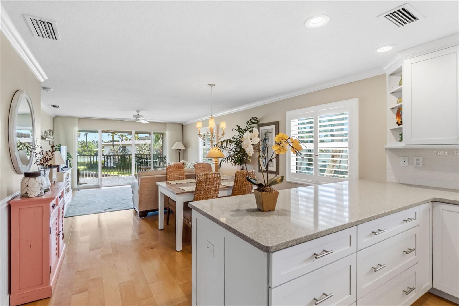 Image 10 of 57 For 6750 Gulf Of Mexico Drive 151