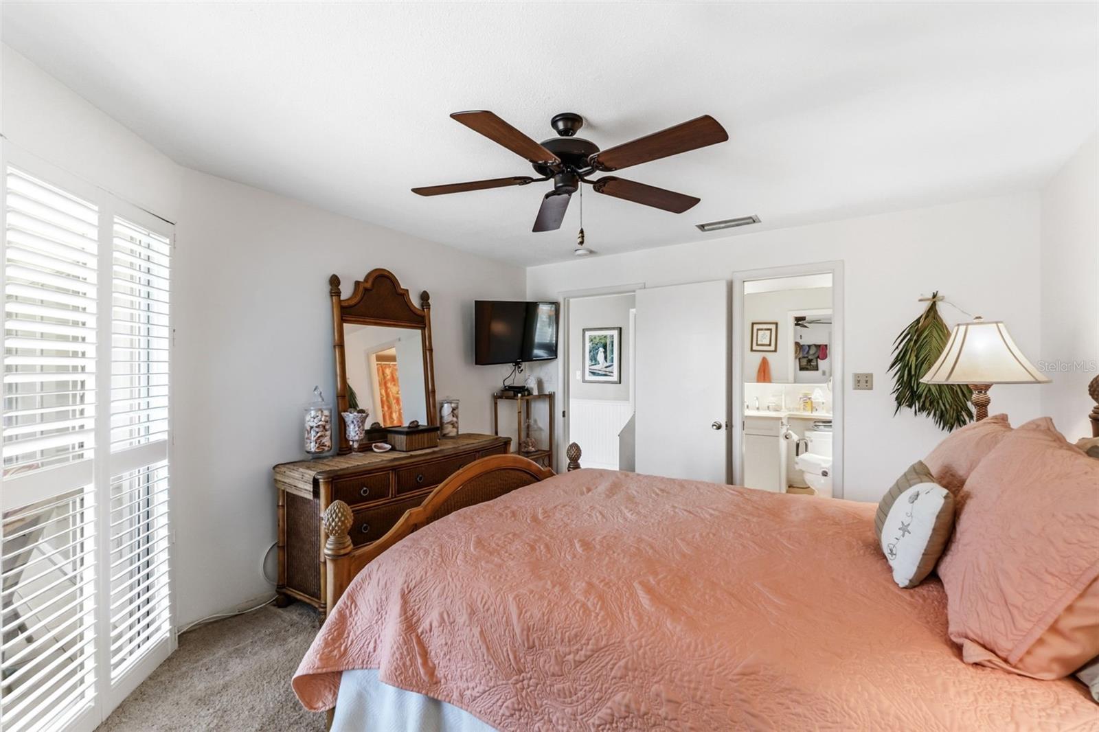 Image 25 of 57 For 6750 Gulf Of Mexico Drive 151