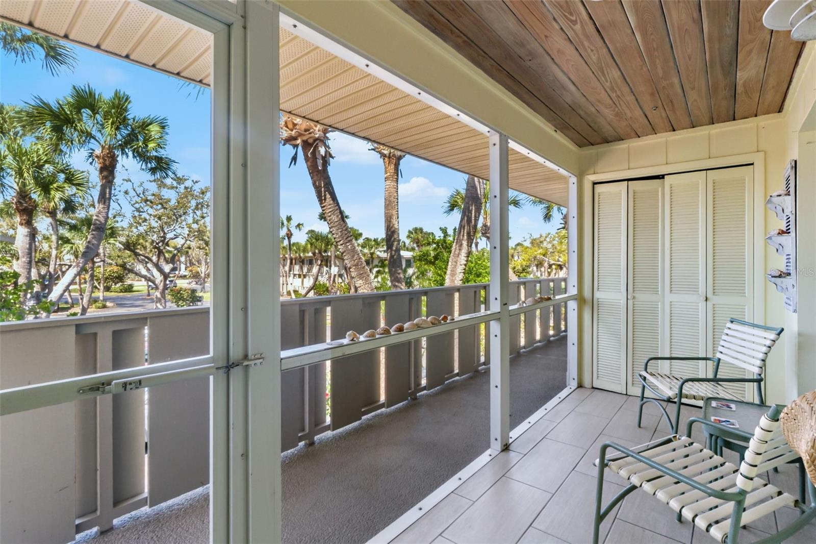 Image 34 of 57 For 6750 Gulf Of Mexico Drive 151