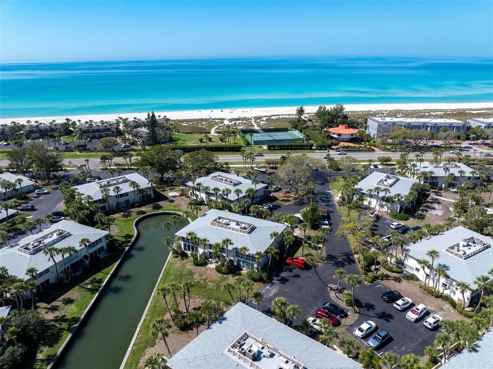 Image 43 of 57 For 6750 Gulf Of Mexico Drive 151