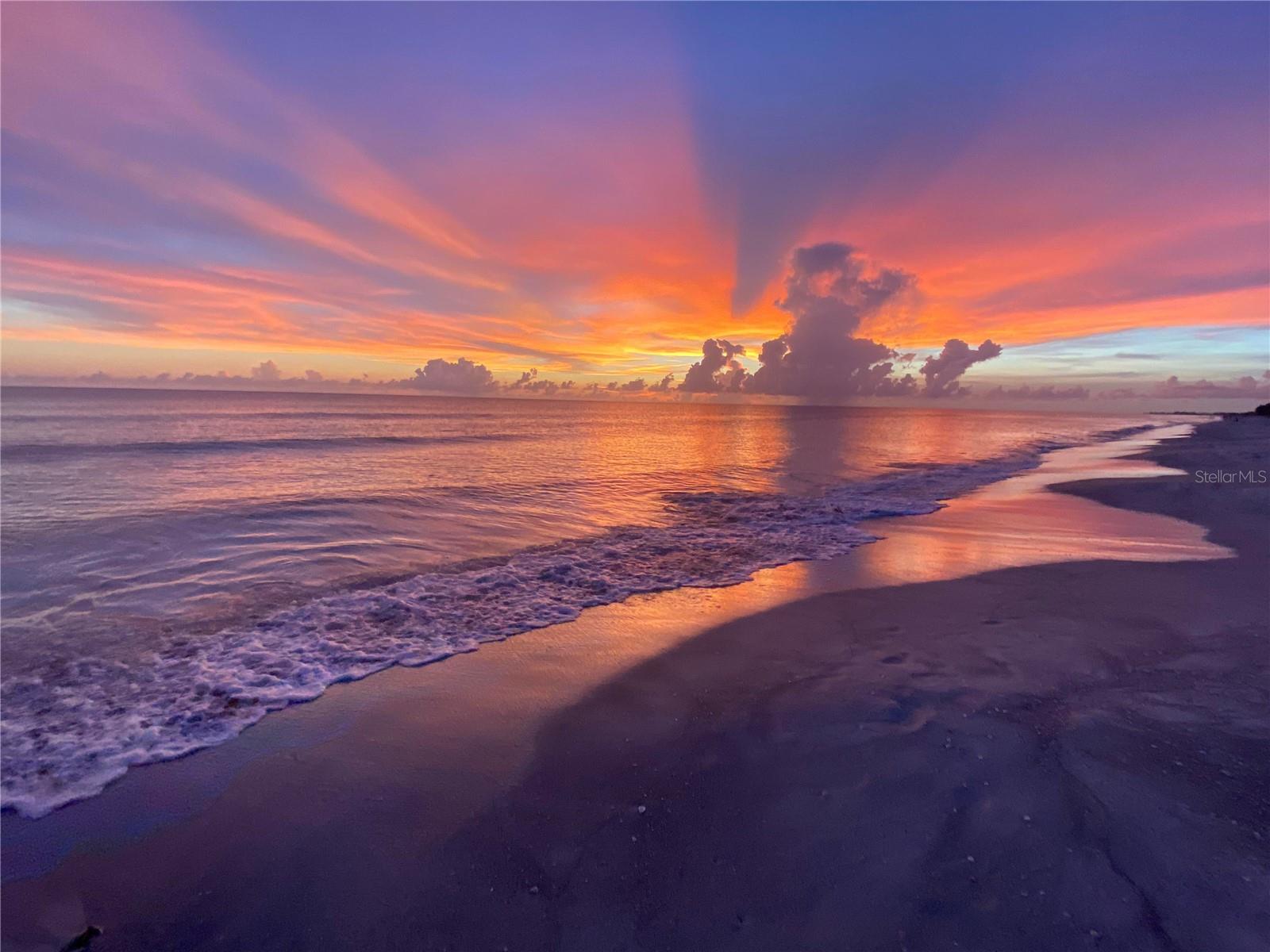 Image 49 of 57 For 6750 Gulf Of Mexico Drive 151