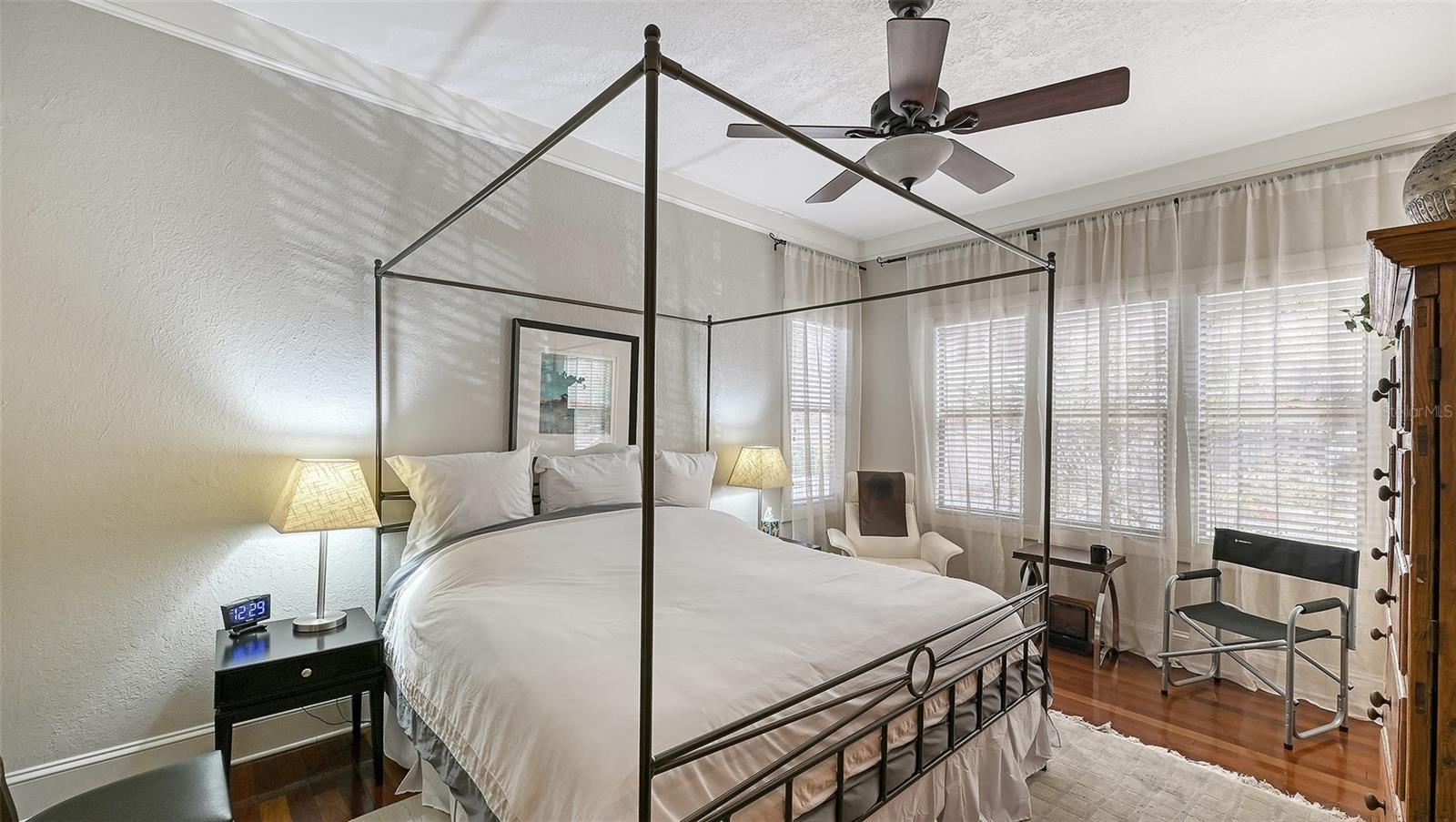 Image 7 of 63 For 1563 4th Street