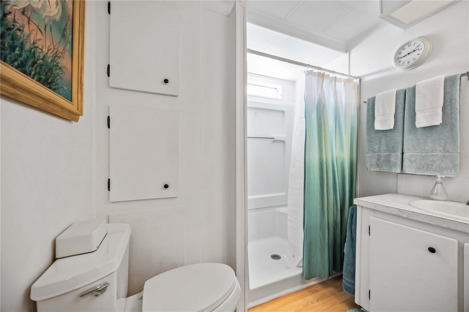 Image 17 of 31 For 10303 Burnt Store Road 221