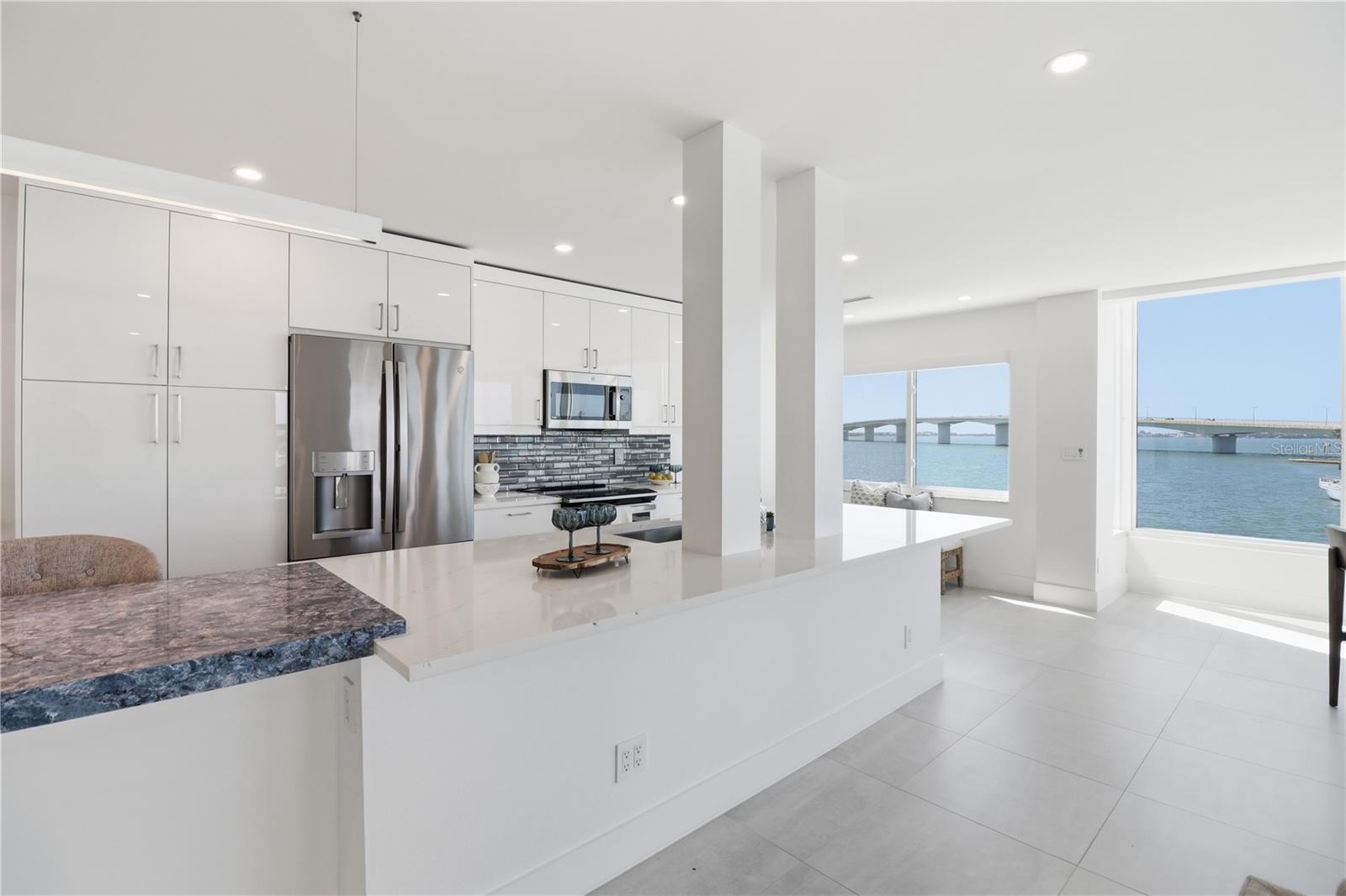 Image 26 of 50 For 226 Golden Gate Point 34