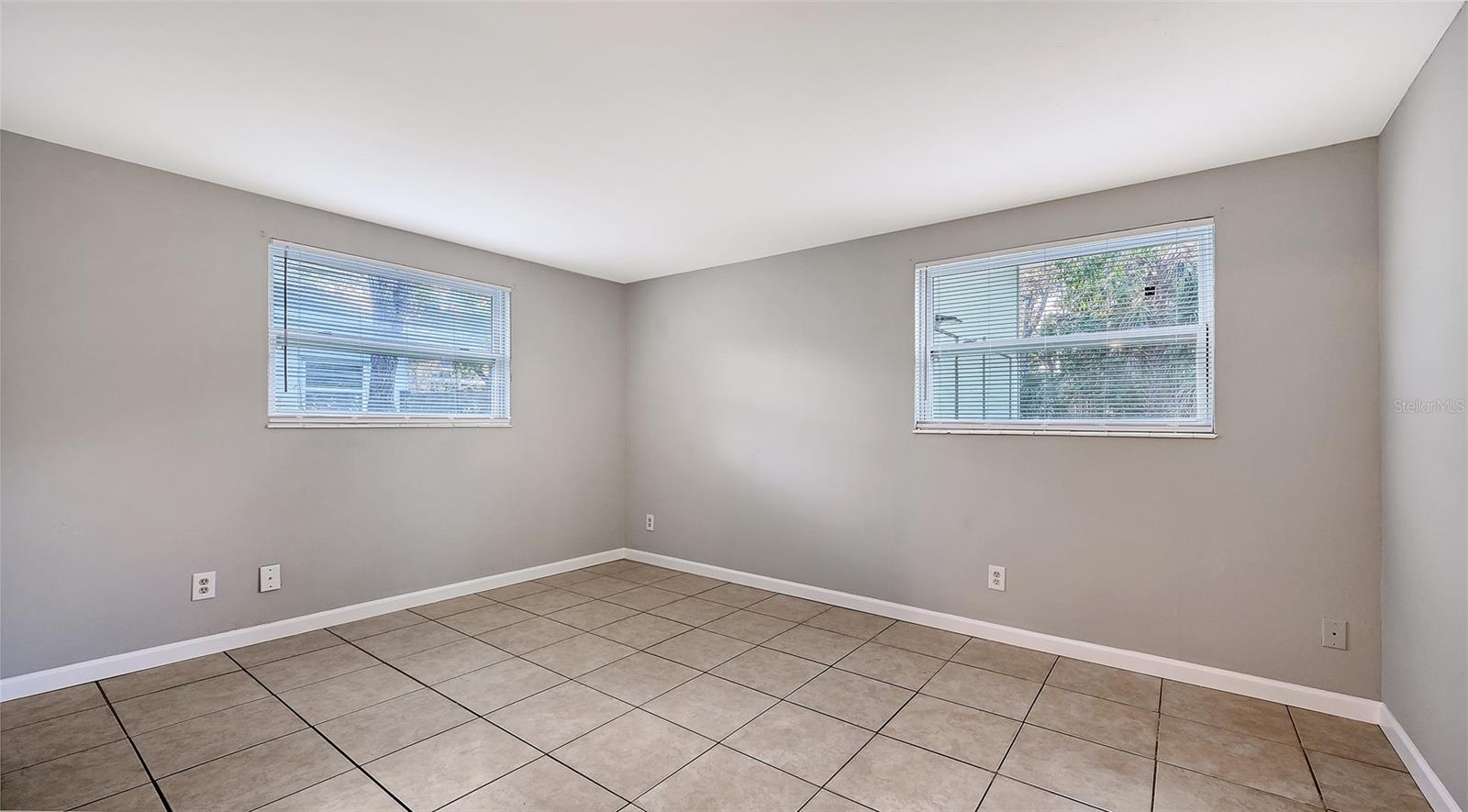 Image 21 of 75 For 1860 7th Street