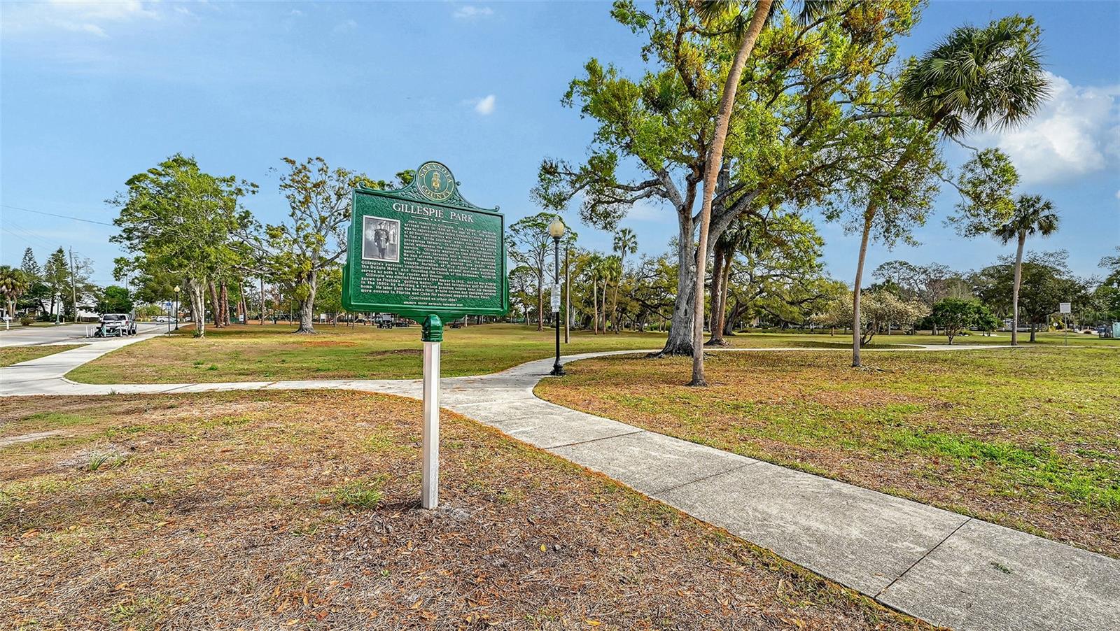 Image 53 of 75 For 1860 7th Street